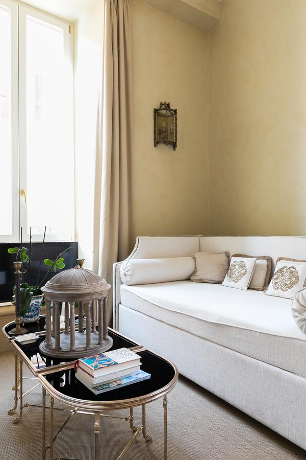 Ferienhaus Luxurious Loft Facing The Pantheon